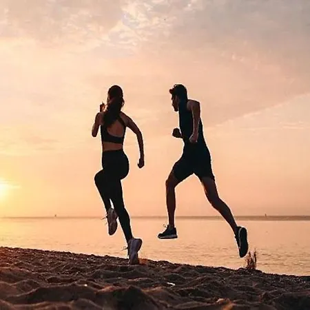 Spacious With Private Garden