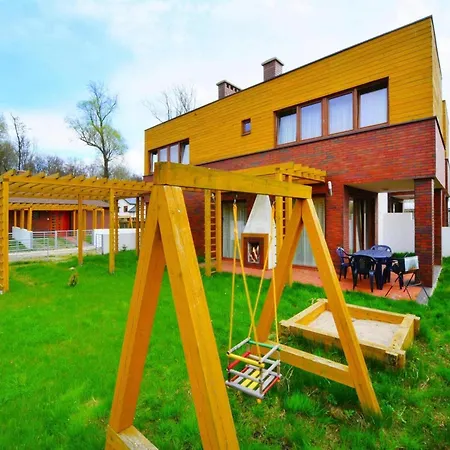 Holiday home Spacious With Private Garden