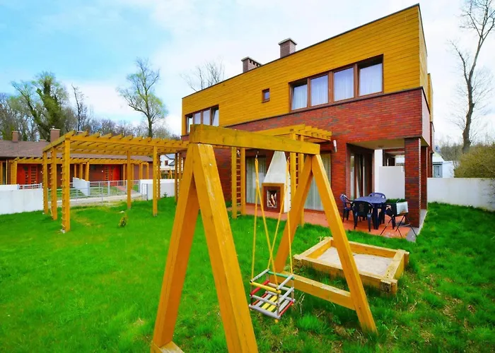 Holiday home Spacious With Private Garden