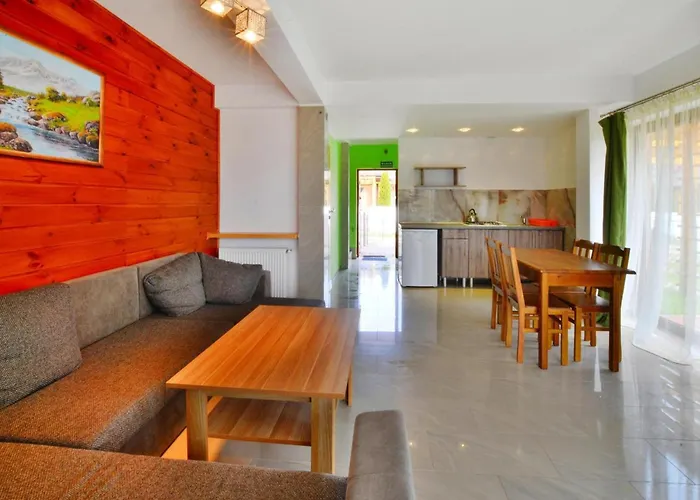 Spacious With Private Garden Sarbinowo